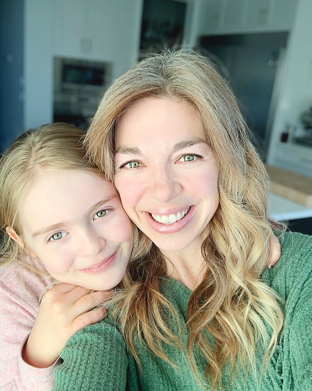 March 8th is international Women's Day. Today I am thinking of all of the incredible women I have known in my life who have inspired me and lifted me up in times of need. Also, to all of the young women, like my incredible daughter Ella, who inspire me daily. I am so grateful for all of the incredible women in my life. Sending love and gratitude to you all today and everyday ❤️.

To all of the women young and old in the Ukraine, we send you loving kindness 🙏🏻

#womensday #womensday2022❤️ #internationalwomensday2022