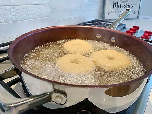 Enjoy these easy & delicious gluten free rice free bagels with your Sunday morning latte! The best part is you absolutely can not tell they are gluten free. I promise! They are free from xanthan gum, guar gum & commercial yeast! These tasty bagels are traditional Canadian Montreal style, slightly sweeter (they are boiled in water sweetened with Canadian maple syrup or honey) and a little smaller than New York style bagels. They are slightly crispy on the outside and chewy on the inside. These gluten free bakes are incredibly tasty with the perfect chewiness you've come to expect from a high quality bagel! If you're gluten free, dairy free, or vegan and miss eating bagels, you're going to love this recipe! Sourdough bagel recipe, gluten free sourdough bagels, gluten free vegan sourdough bagels, gluten free vegan, gluten free bagel recipe, gluten free bagels, teff grain, teff flour, ancient grain bagels,