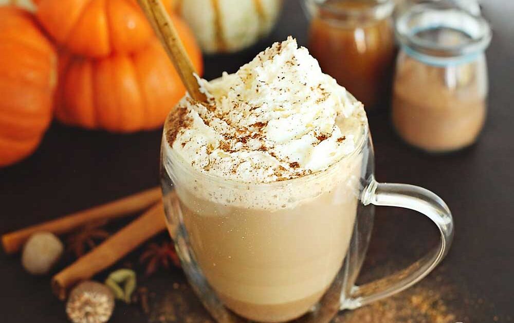 Everything pumpkin spice is nice with this perfect pumpkin spice latte. Make a Healthy Pumpkin Spice Latte to rival Starbucks without all of the added processed sugars & additives! Gluten Free, Pumpkin Spice Mix, Pumpkin spice recipes, seasonal recipes, fall recipes, PSL