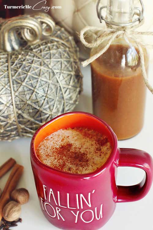 Everything pumpkin spice is nice with this vegan pumpkin spice latte! Make a Healthy Vegan Pumpkin Spice Latte to rival Starbucks without all of the added processed sugars & additives! Gluten Free, Pumpkin Spice Mix, Pumpkin spice recipes, vegan pumpkin spice latte