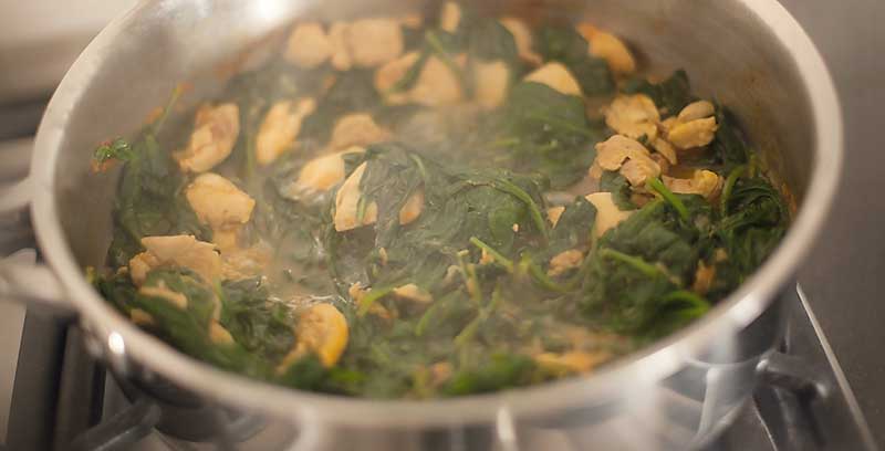 Delicious Easy Peasy Coconut Chicken Spinach Curry Recipe also known as Bhaji Jo Saag or Bhaji Nu Saag. You'll LOVE this Indian curry recipe!