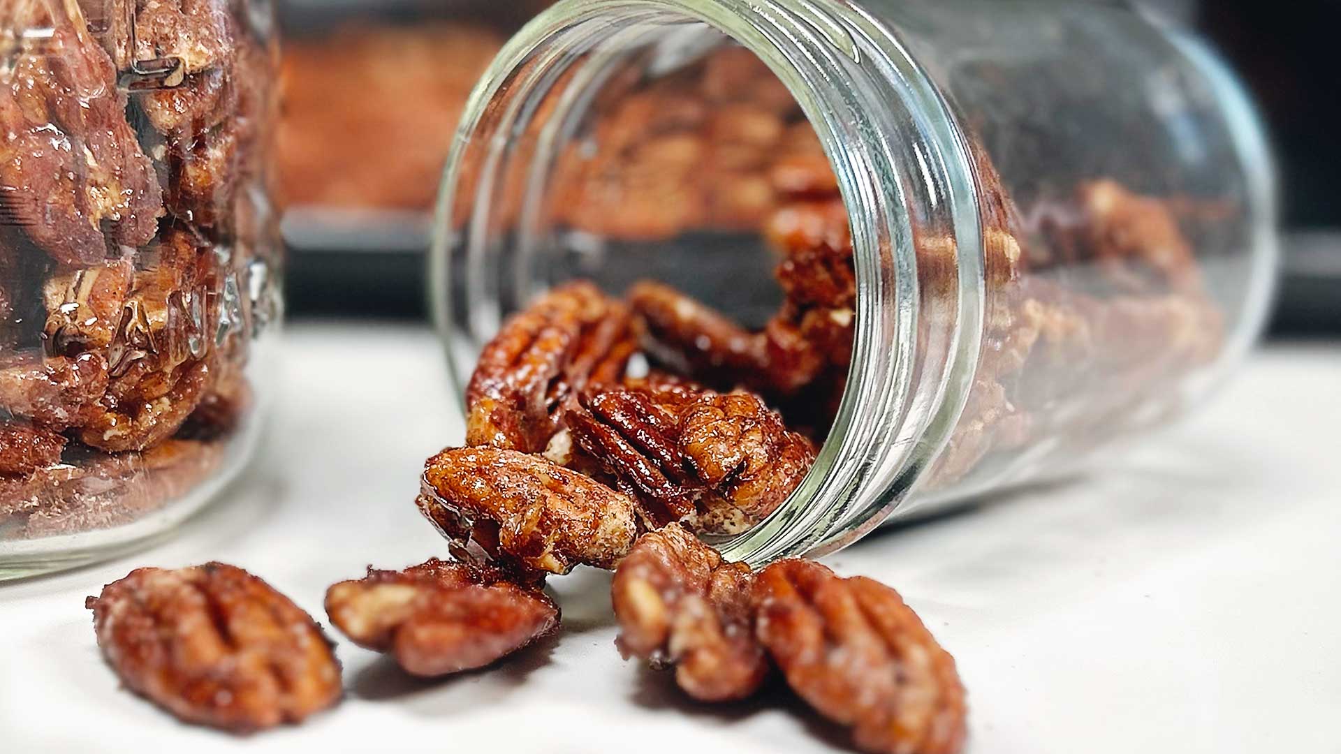 Craving a sweet and spicy snack? Look no further! Our mouthwatering Maple Spice Roasted Pecans will satisfy your snack cravings and delight your taste buds. These pecans are a delightful blend of sweetness, warmth, and crunch, making them an ideal treat for both casual snacking and holiday gatherings! #maplespice #roastednuts #roastedpecans #candiedpecans #DIYholidaygift #fallflavours #sweetandsavoury