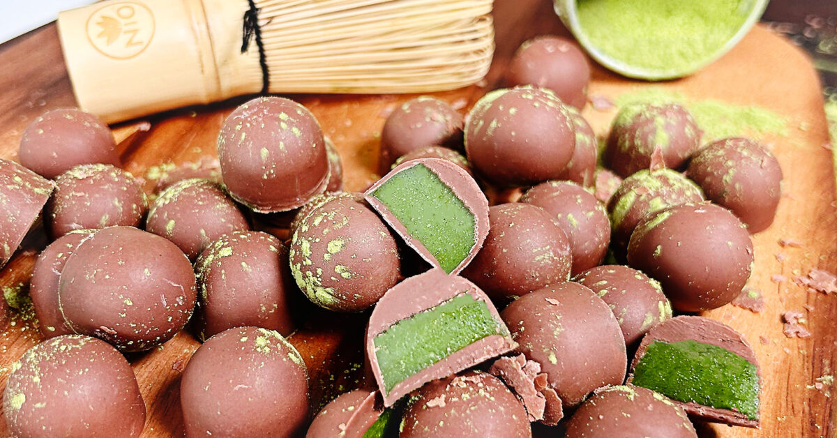 The iconic flavor of Meiji Matcha Milk Chocolate right to your kitchen with our easy DIY recipe. If you're a fan of the delightful combination of creamy milk chocolate and earthy matcha, then you're in for a treat! #meiji #matcha #matcharecipe #chocolaterecipe #homemadechocolate #dessert #veganchocolate