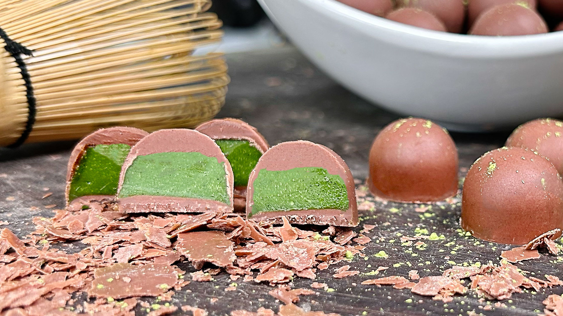 The iconic flavor of Meiji Matcha Milk Chocolate right to your kitchen with our easy DIY recipe. If you're a fan of the delightful combination of creamy milk chocolate and earthy matcha, then you're in for a treat! #meiji #matcha #bestmatcha #matcharecipe #chocolaterecipe #homemadechocolate #dessert #veganchocolate