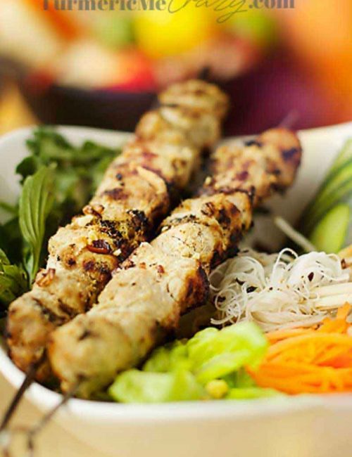 This tantalizingly delicious Lemongrass Chicken is truly the BEST Lemongrass Chicken you will ever taste! With it's fresh full flavour and crispy veggies, it's sure to become a new family favourite!